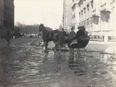 Niedziela, Piąta Aleja i 57. Ulica, Nowy Jork autorstwa Alfred Stieglitz
