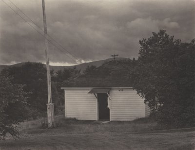 Mały domek autorstwa Alfred Stieglitz