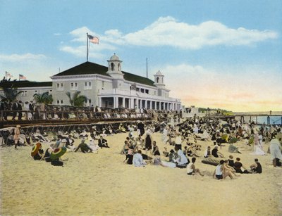 Bathing Beach and Casino, Palm Beach, Floryda (zdjęcie) autorstwa American Photographer (after)