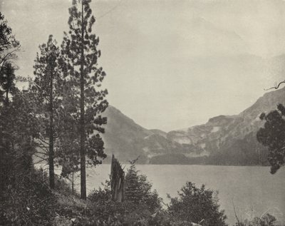 Emerald Bay, Jezioro Tahoe (zdjęcie czarno-białe) autorstwa American Photographer (after)