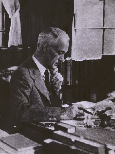 Harvey Cushing, neurochirurg, portret (zdjęcie czarno-białe) autorstwa American Photographer (after)