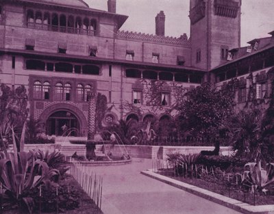 Ponce De Leon Hotel, St Augustine, Floryda (zdjęcie czarno-białe) autorstwa American Photographer (after)