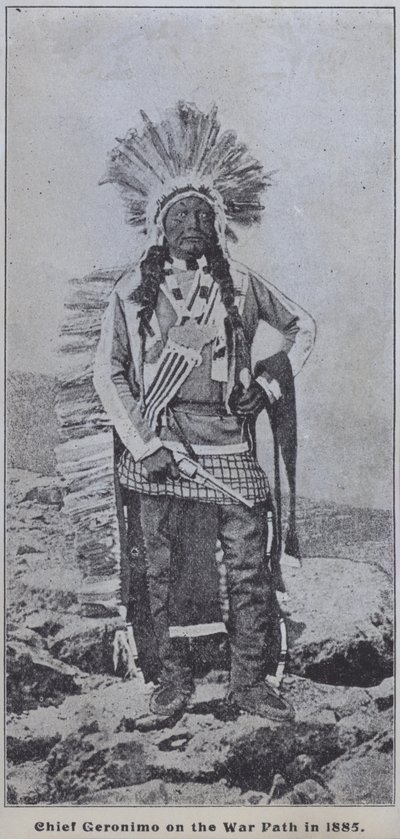 Wódz Apaczów Geronimo na ścieżce wojennej w 1885 r. (zdjęcie czarno-białe) autorstwa American Photographer (after)