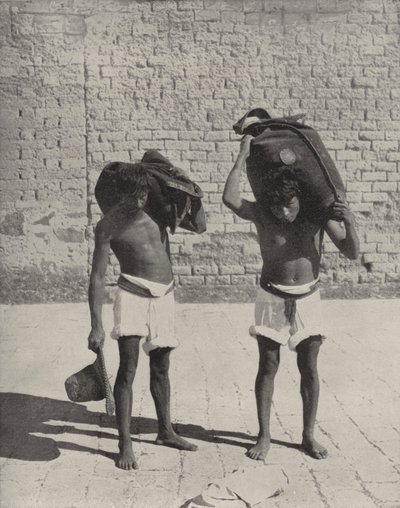 Przewoźnicy wody w Guanajuato (zdjęcie czarno-białe) autorstwa American Photographer (after)