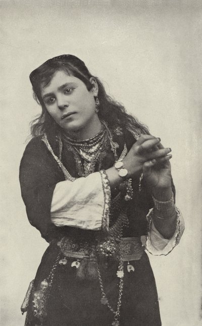 Tańcząca dziewczyna na ulicy Kairskiej Teatru autorstwa American Photographer