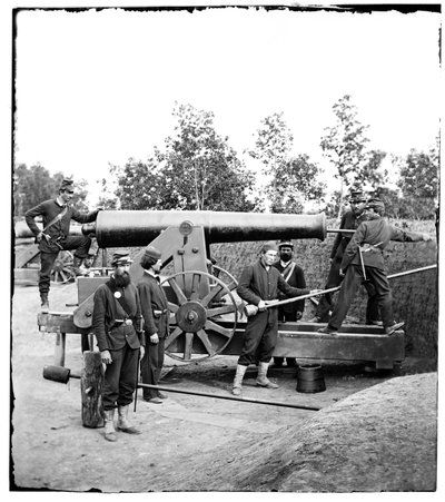 Ciężki pistolet w Fort Woodbury, Wirginia, 1861 autorstwa American Photographer