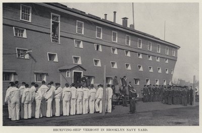 Statek odbiorczy Vermont w Brooklyn Navy Yard (zdjęcie czarno-białe) autorstwa American Photographer