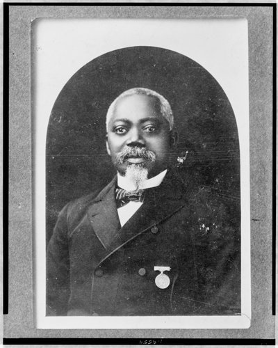 sierż. William Carney, portret głowy i ramion, przodem, ok. 1900 (zdjęcie czarno-białe) autorstwa American Photographer