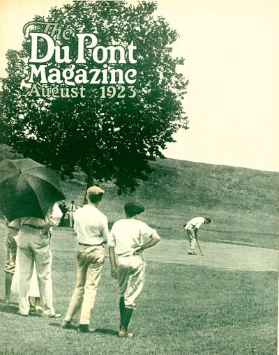 Gra w golfa, przednia okładka magazynu DuPont, sierpień 1923 autorstwa American School