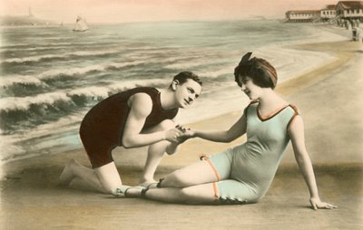 Romantyczna wiktoriańska para na plaży autorstwa American School
