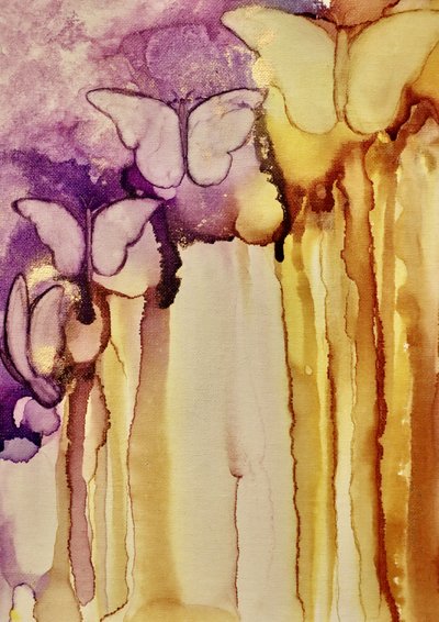 Płynne złote motyle autorstwa Amy Tieman