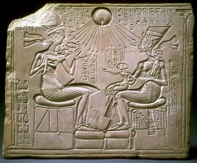 Rodzina królewska: Echnaton, Nefertiti i ich dzieci, ok. 1350 pne autorstwa Ancient Egypt