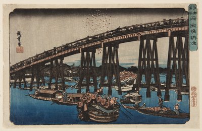 Ciesz się wieczornym chłodem w Ry?goku Bridge (Ry?goku-bashi n?ry?) (kolorowy drzeworyt) autorstwa Ando or Utagawa Hiroshige