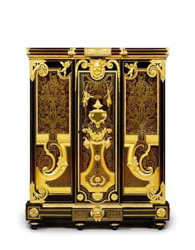 Petit Armoise Ludwika XIV, ok. 1700-10 (ormolu, mosiądz, szylkret, heban i intarsja) autorstwa Andre Charles (attr. to) Boulle