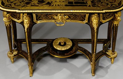 Jeden z dopasowanych par stołów na molo Ludwika XIV, ok. 1710 (oprawa ormolu i inkrustowany mosiądzem Boulle szylkret) (patrz także 469015 i 469016) autorstwa Andre Charles (attr. to) Boulle