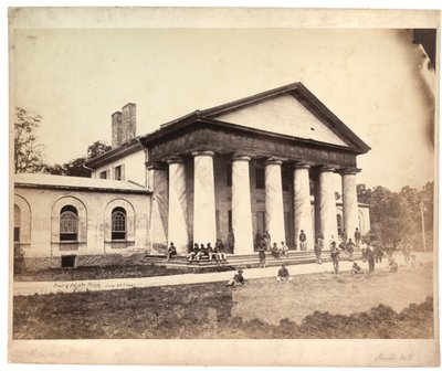 Front Arlington House, 28 czerwca 1864 (zdjęcie w sepii) autorstwa Andrew Joseph Russell