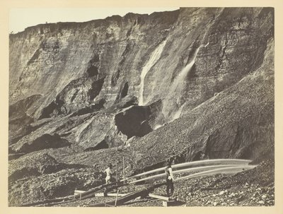 Hydrauliczne wydobycie złota, w pobliżu Dutch Flats, Kalifornia, C.P.R.R. autorstwa Andrew Joseph Russell