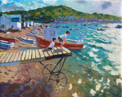 Dwóch chłopców na etapie lądowania, Teignmouth, 201516, autorstwa Andrew Macara