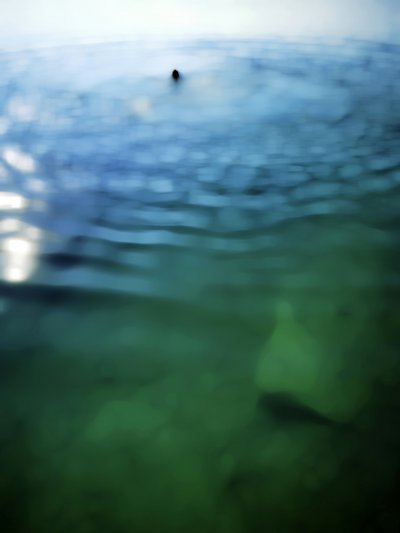 Abstrakcyjne głębokości oceaniczne autorstwa Angelo Cerantola