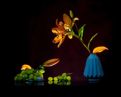 Martwa natura z żywymi liliami autorstwa Annie Poreider