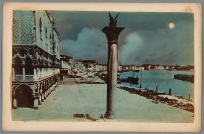 Widok na Plac św. Marka z Colonne di San Marco i róg Pałacu Dożów w Wenecji autorstwa Anonymous