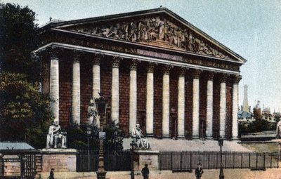 Paryż: widok zewnętrzny Izby Deputowanych (Zgromadzenie Narodowe, Palais Bourbon). Zdjęcie z 1920 roku w „Albumie Artystycznym” miasta Paryża. Prywatna kolekcja. autorstwa Anonymous Anonymous