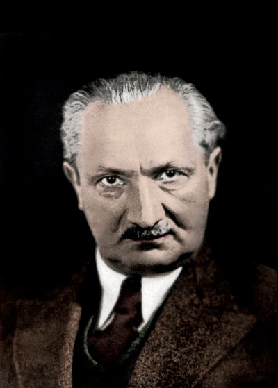 Portret Martina Heideggera (1889-1976), niemieckiego filozofa. autorstwa Anonymous Anonymous