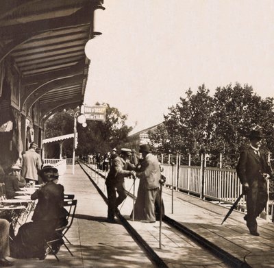 Ekspozycja Powszechna 1900 - Exposition Universelle de 1900 w Paryżu: Chodnik toczny - kolekcja prywatna autorstwa Anonymous Anonymous