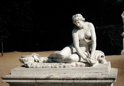 Nimfa z muszlą, z Parterre de Latone autorstwa Antoine Coysevox