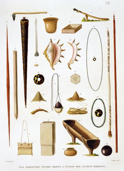 Przybory gospodarstwa domowego i broń z Marianów, z Voyage autour du Monde (1817-20), Louis Claude De Saulces de Freycinet (1779-1842) rytowane przez Jean Louis Denis Coutant (1776-1831), s. autorstwa Antoine Germain Bevalet