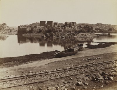 Philae, widok na wschodni brzeg Nilu, na północny zachód autorstwa Antonio Beato