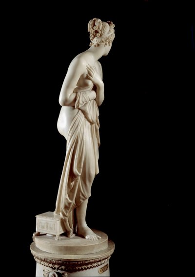 Venere Italica. Marmurowa rzeźba autorstwa Antonio Canova