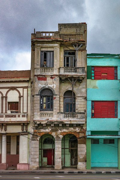 Calle Marina II, Hawana, Kuba, 2017 r. (zdjęcie ilustracyjne) autorstwa Antonio Schubert
