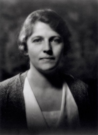 Pearl Buck (1892-1973) autorstwa Arnold Genthe