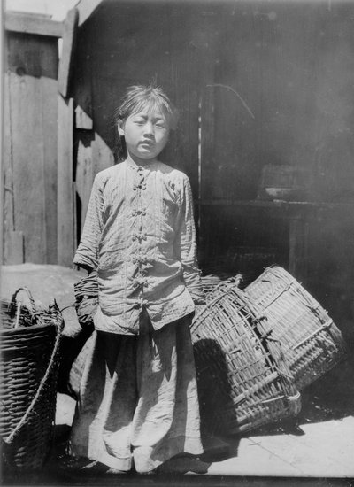 Córka handlarza rybami, Chinatown, San Francisco autorstwa Arnold Genthe
