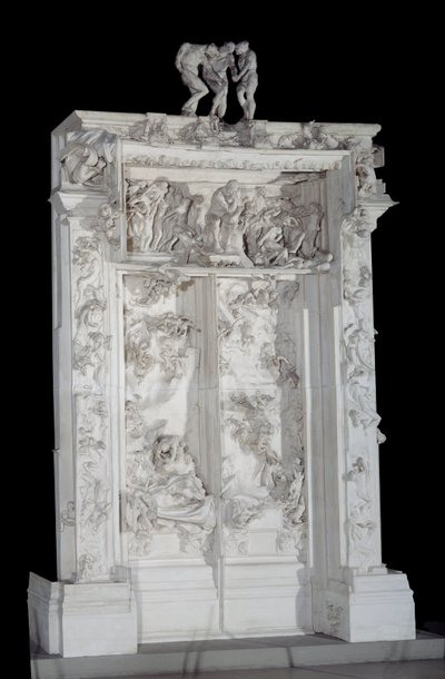 Drzwi do piekła. Wysoka płaskorzeźba w tynku pokonuje grupę cieni autorstwa Auguste Rodin