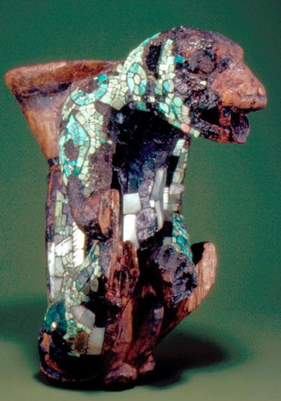 Fragment Winged Serpent (mozaika i drewno) autorstwa Aztec
