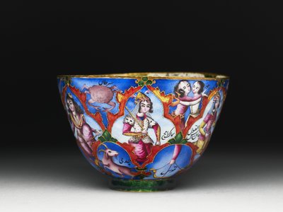 Misa z pokrywką, spodek i łyżka z dekoracją astrologiczną, początek XIX w. autorstwa Baqir
