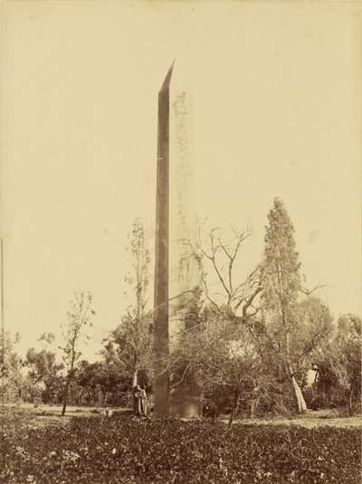 Obelisk w Heliopolis, Kair. autorstwa Baron Paul des Granges