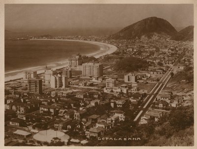 Copacabana, Rio de Janeiro (zdjęcie czarno-białe) autorstwa Brazilian Photographer