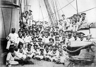Firma na pokładzie HMS Eclipse, ok.1888 autorstwa British Photographer