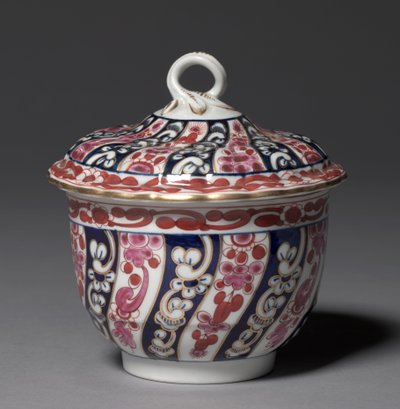 Przykryta miska, producent Fabryka Porcelany Worcester, ok. 1770 autorstwa British School