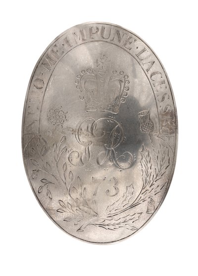 Płyta pasa barkowego, 73. (Highland) Regiment of Foot, c.1788 (płyta pasa barkowego) autorstwa British School