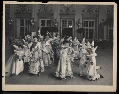 Taniec na James Hazen Hyde Ball, Nowy Jork, 31 stycznia 1905 (srebrny odbitka żelatynowa) autorstwa Byron Company