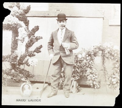 Harry Lauder, ok. 1905 (srebrny odbitka żelatynowa) autorstwa Byron Company
