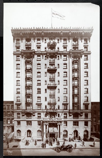 Hotel Woodstock przy 127 West 43rd Street, Nowy Jork, 1907 (srebrny odbitka żelatynowa) autorstwa Byron Company