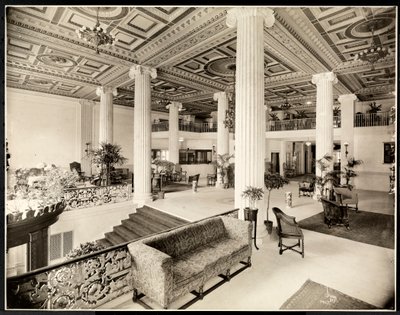 Wejście i hol hotelu Robert Treat, Newark, New Jersey, 1916 (srebrny odbitka żelatynowa) autorstwa Byron Company