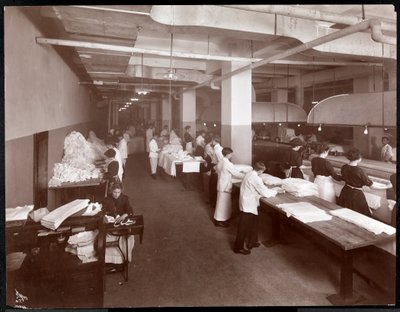 Pralnia w Hotelu McAlpin, 1913 (srebrny odbitka żelatynowa) autorstwa Byron Company