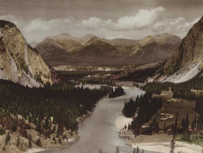 Bow Valley, Banff (kolorowe zdjęcie) autorstwa Byron Hill Harmon