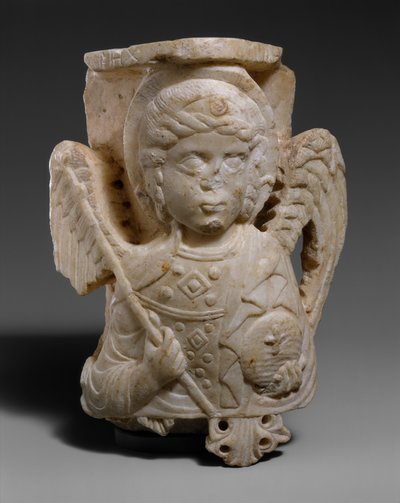 Stolica z popiersiem Archanioła Michała autorstwa Byzantine